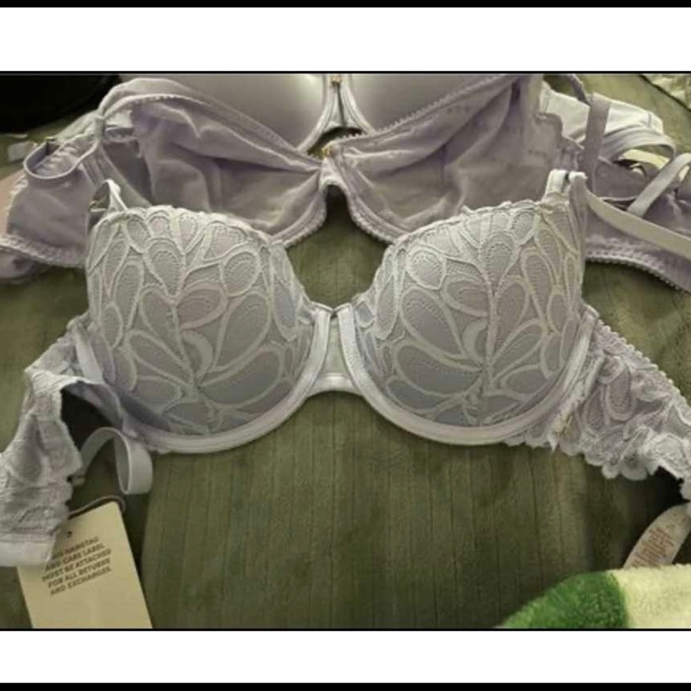 Savage X bra Size 32 DDD fit more like a 32 C